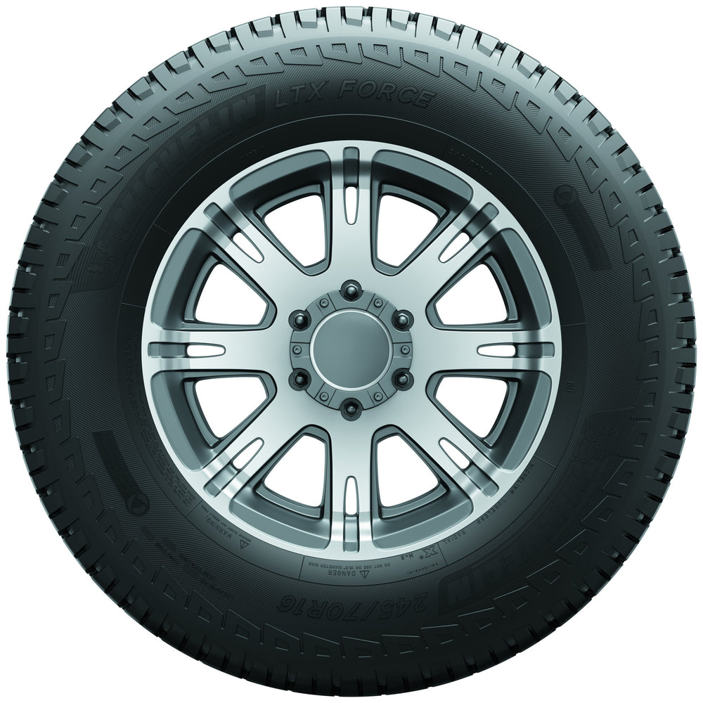 Neumático MICHELIN 235/65 R17 LTX FORCE
